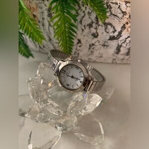 View Point silver tone women's watch, expandable band.